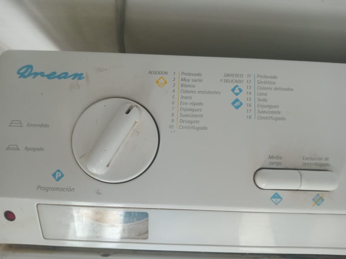 WhatsApp Image 2025-11-20 at 15.55.47 (1)