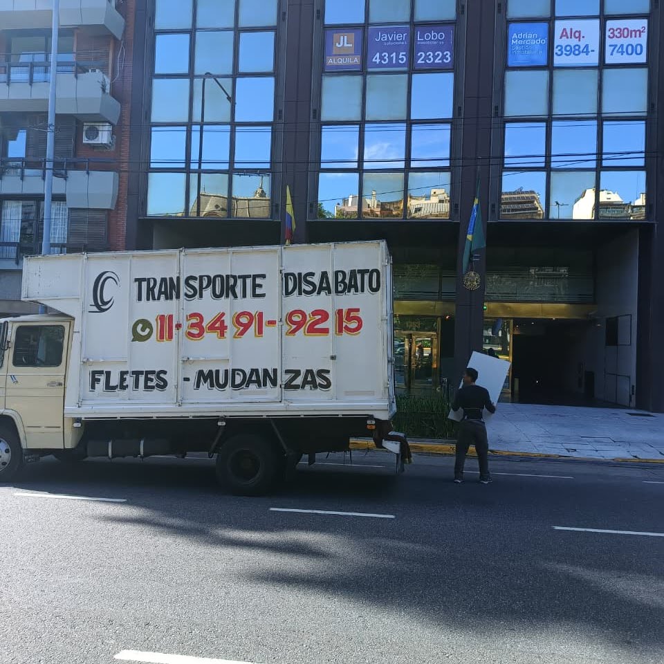 14716939425983910361