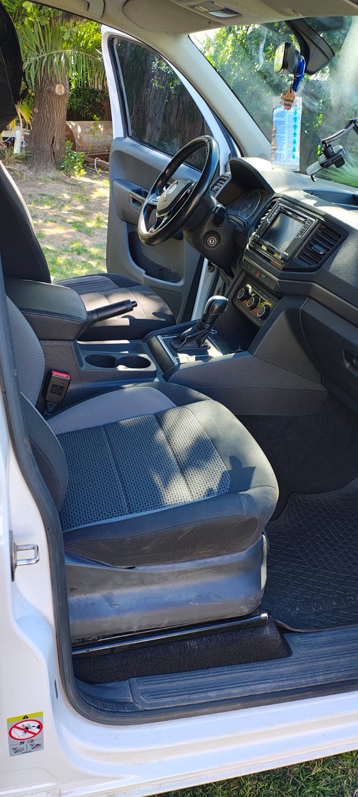 1a984bf5-2e53-42b4-8c58-0fe41e50aa92